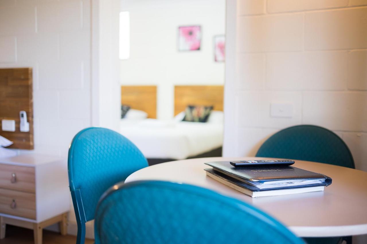 Plainsman Motel Forbes Zewnętrze zdjęcie