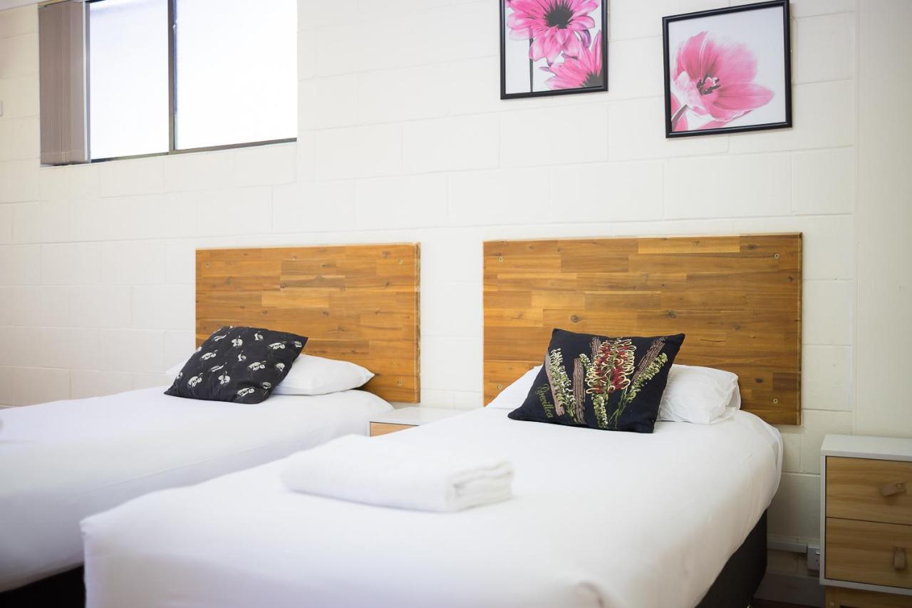Plainsman Motel Forbes Zewnętrze zdjęcie