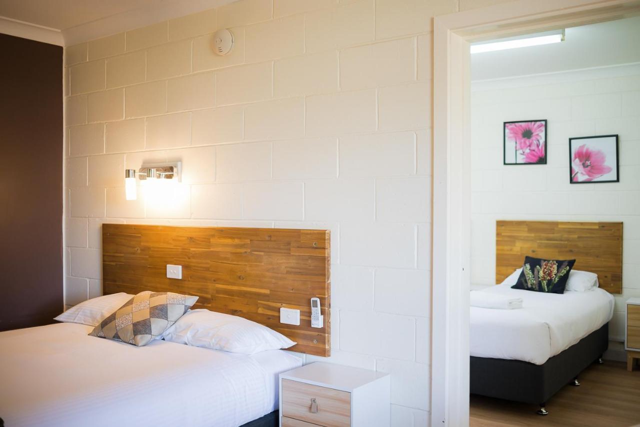 Plainsman Motel Forbes Zewnętrze zdjęcie