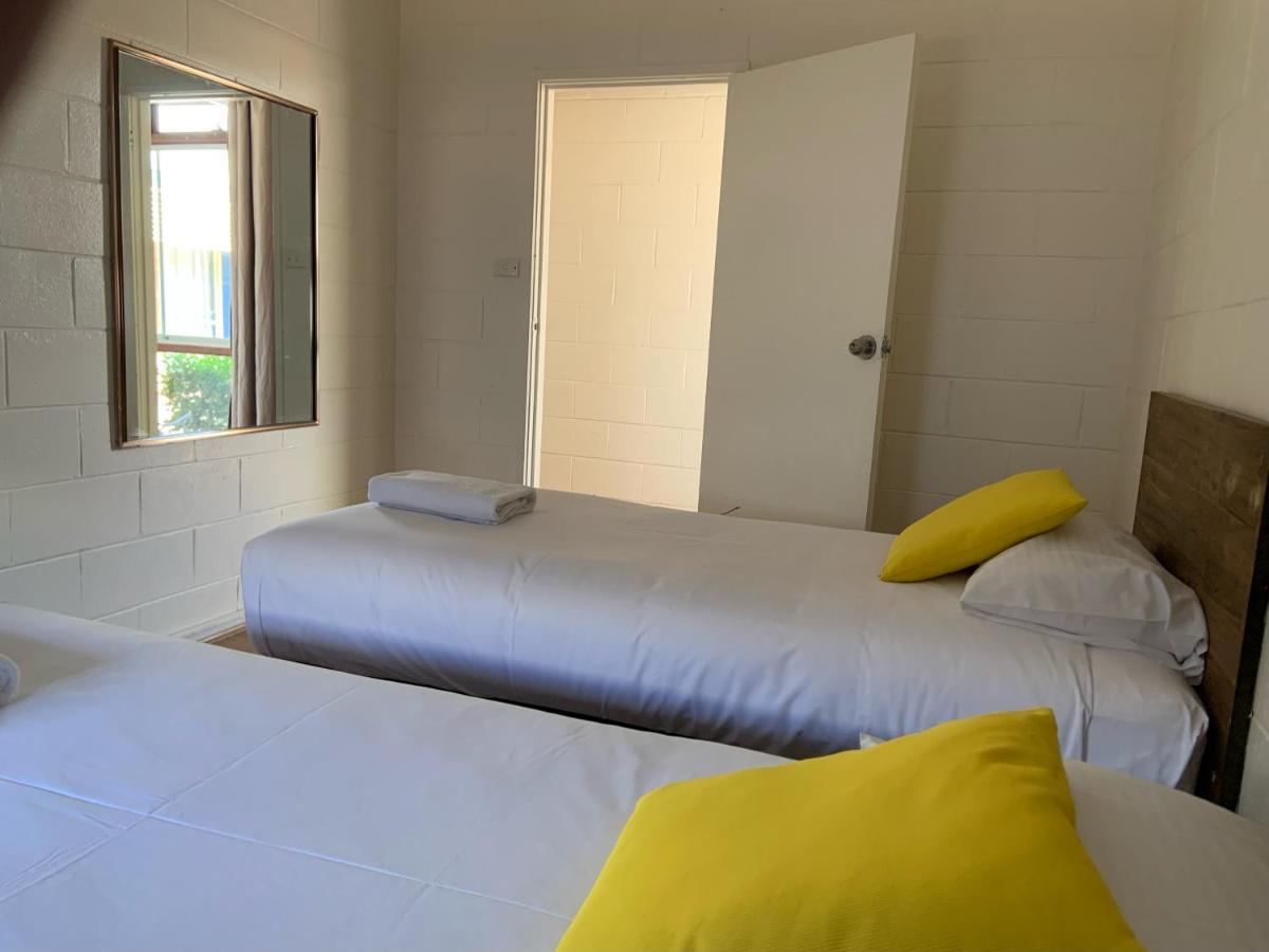 Plainsman Motel Forbes Zewnętrze zdjęcie